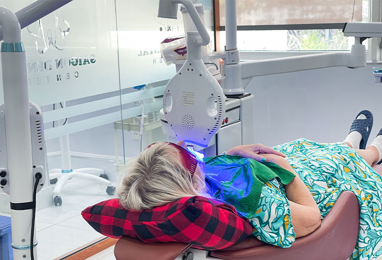 Saigon teeth whitening