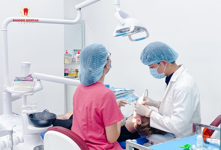 dentist in saigon